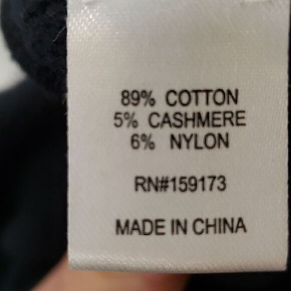 No label sweater  - Picture 3 of 3